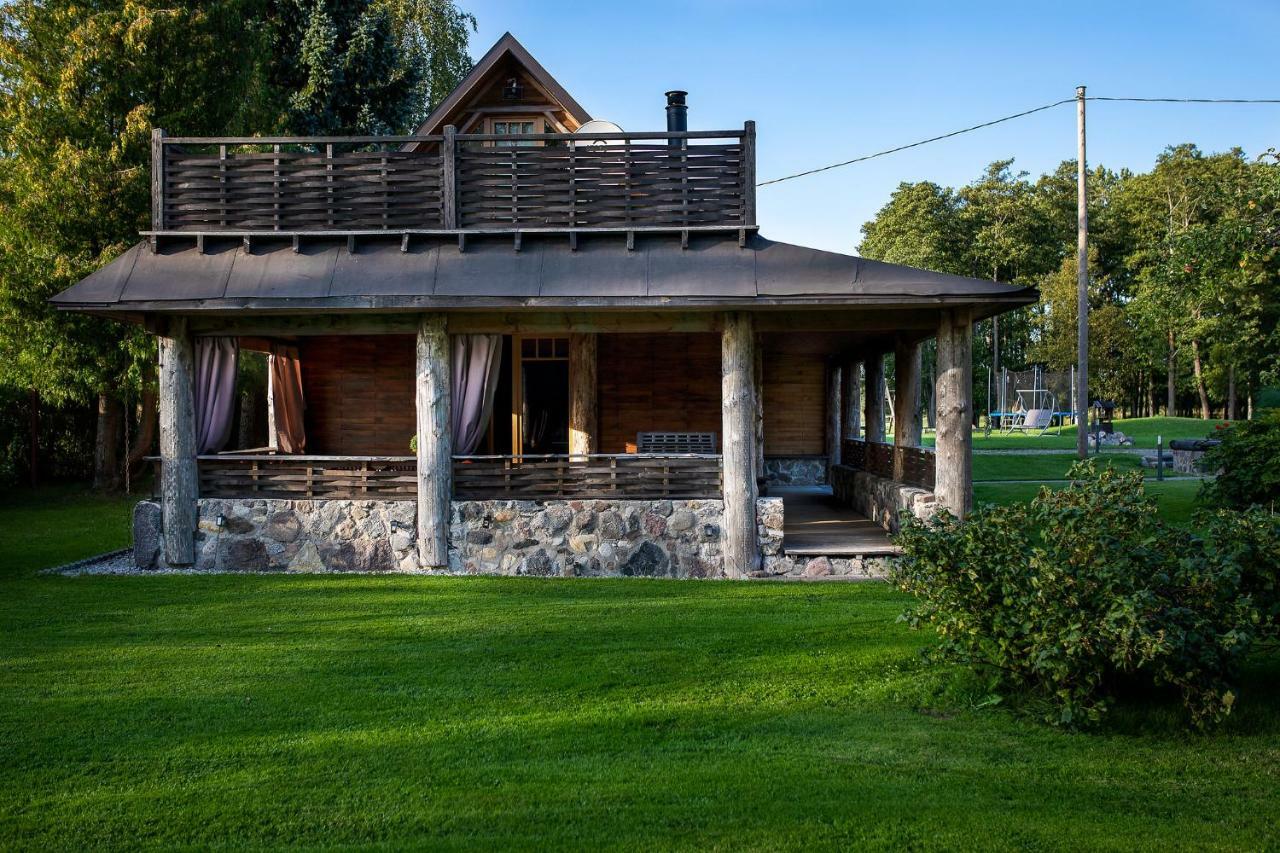 Erlendi Kodumajutus Villa Pärnu Eksteriør bilde