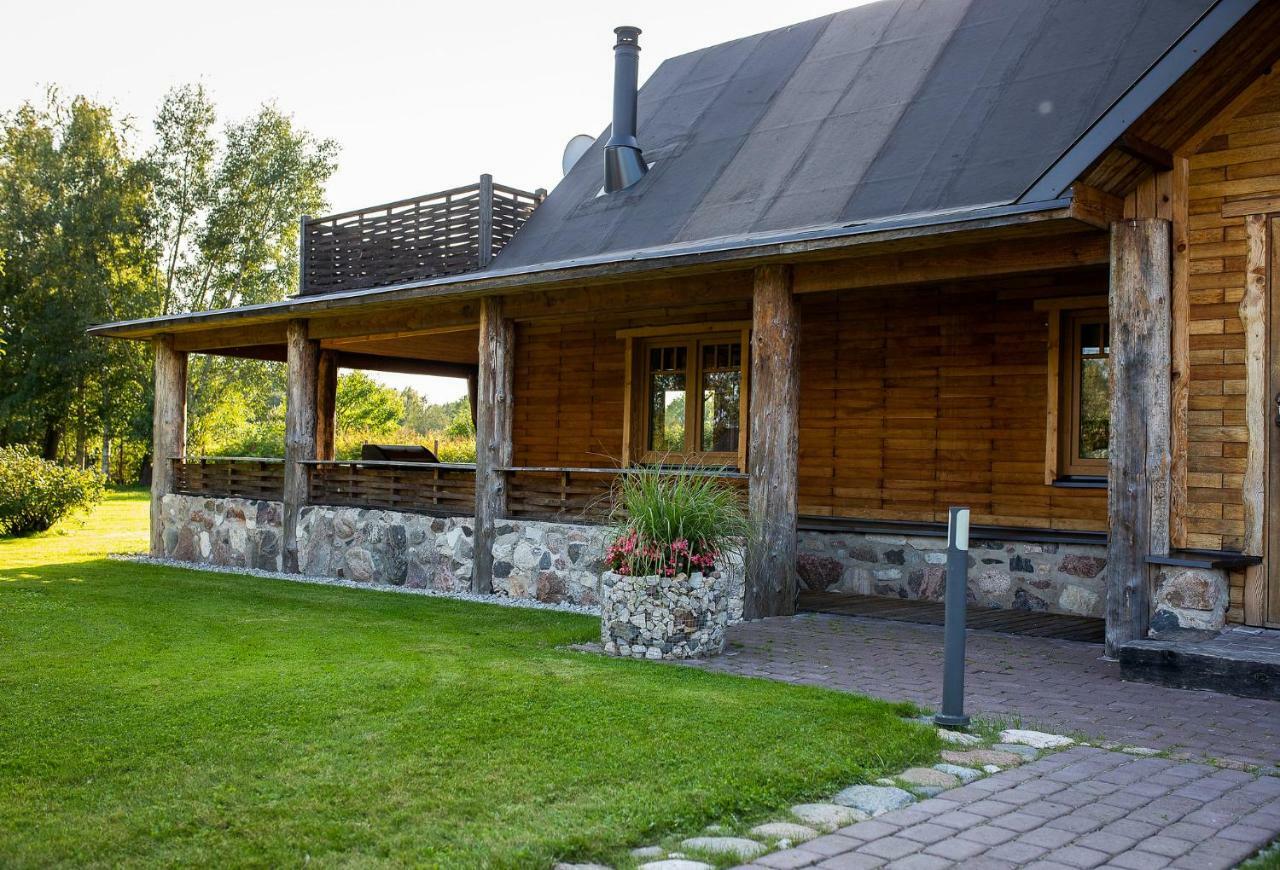 Erlendi Kodumajutus Villa Pärnu Eksteriør bilde